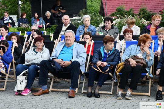 Krasnystaw. „Śluby panieńskie” Aleksandra Fredry w ogrodzie Dworku Starościńskiego [GALERIA ZDJĘĆ]