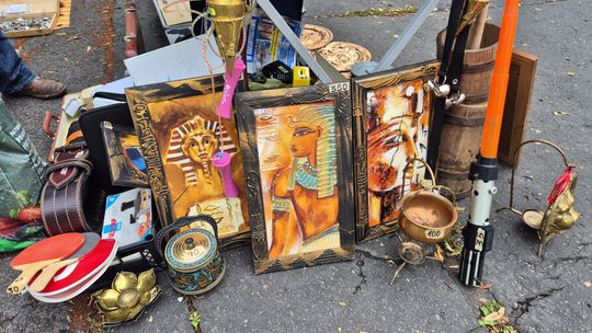 Trwają w Chełmie Targi Staroci. Co można dzisiaj na nich znaleźć? [GALERIA ZDJĘĆ]