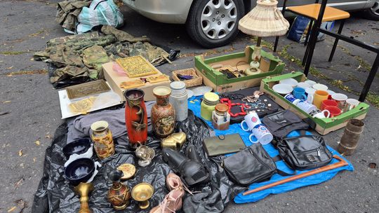 Trwają w Chełmie Targi Staroci. Co można dzisiaj na nich znaleźć? [GALERIA ZDJĘĆ]