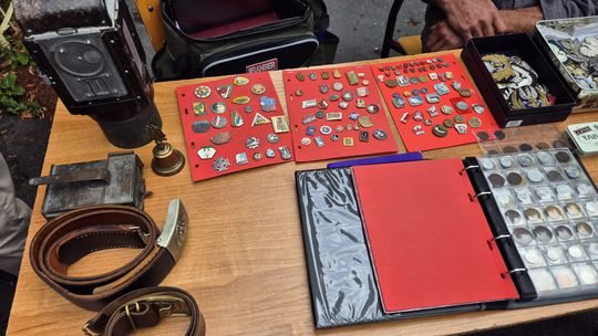 Trwają w Chełmie Targi Staroci. Co można dzisiaj na nich znaleźć? [GALERIA ZDJĘĆ]