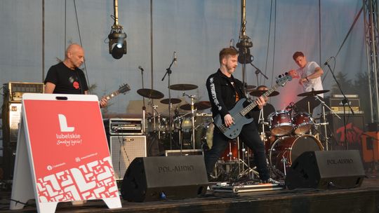 Gm. Gorzków. Mocne brzmienia w Kraszczadach [GALERIA ZDJĘĆ]