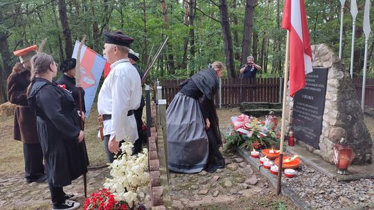 Janówka pamięta: Piknik historyczny w 162. rocznicę zrywu powstańców [ZDJĘCIA]