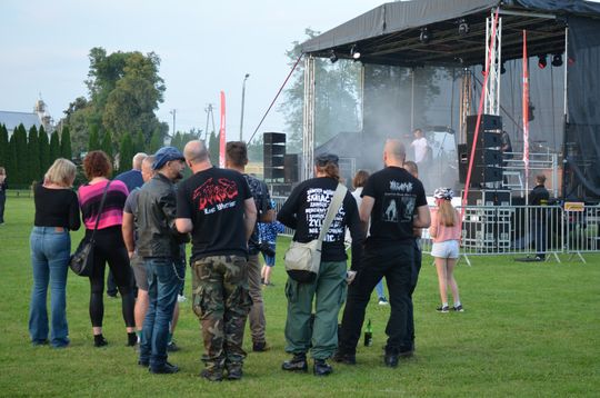 Gm. Gorzków. Mocne brzmienia w Kraszczadach [GALERIA ZDJĘĆ]