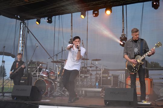 Gm. Gorzków. Mocne brzmienia w Kraszczadach [GALERIA ZDJĘĆ]