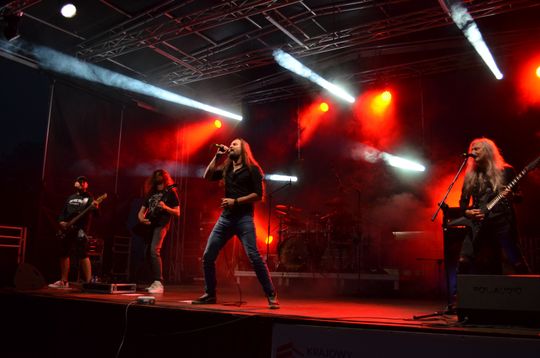 Gm. Gorzków. Mocne brzmienia w Kraszczadach [GALERIA ZDJĘĆ]