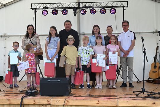 Powiatowy Koncert Papieski w Kaniem. Wyniki konkursów [GALERIA ZDJĘĆ]