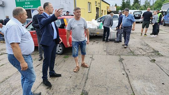 Gm. Chełm. Na Gminnej pohandlowali tylko raz. Znowu przeniesiono targowisko dla rolników [ZDJĘCIA]