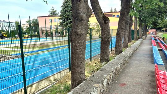 Włodawa. Dobiega końca budowa boisk przy I LO