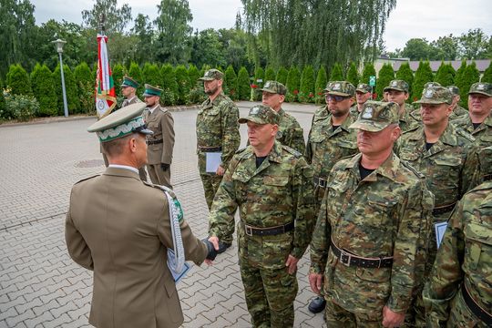 Pierwszy nabór do służby w NOSG. Ślubowanie złożyło 2 kobiety i 25 mężczyzn [ZDJĘCIA]