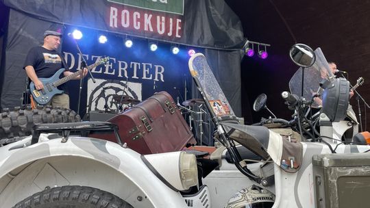 W Izbicy królował punkrock! Kolejna edycja festiwalu Izbica Rockuje [GALERIA ZDJĘĆ]