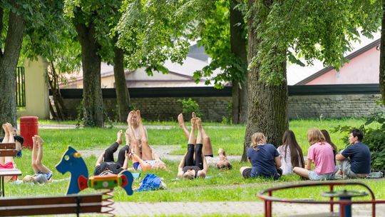 ZEW NATURY. Festiwal Sztuk Naturalnych we Włodawie 2025 - Konkurs kulinarny, Dr Gree, Nicponie i DJ Positivo [GALERIA ZDJĘĆ]