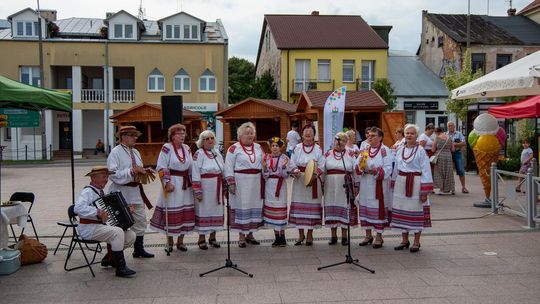 ZEW NATURY. Festiwal Sztuk Naturalnych we Włodawie 2025 - Konkurs kulinarny, Dr Gree, Nicponie i DJ Positivo [GALERIA ZDJĘĆ]