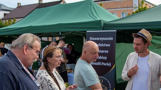 ZEW NATURY. Festiwal Sztuk Naturalnych we Włodawie 2025 - Konkurs kulinarny, Dr Gree, Nicponie i DJ Positivo [GALERIA ZDJĘĆ]