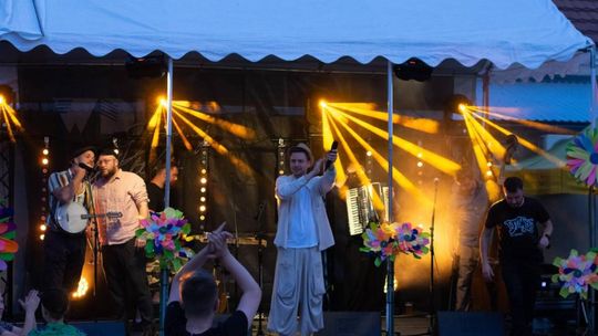 ZEW NATURY. Festiwal Sztuk Naturalnych we Włodawie 2025 - Konkurs kulinarny, Dr Gree, Nicponie i DJ Positivo [GALERIA ZDJĘĆ]