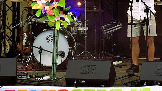 ZEW NATURY. Festiwal Sztuk Naturalnych we Włodawie 2025 - Konkurs kulinarny, Dr Gree, Nicponie i DJ Positivo [GALERIA ZDJĘĆ]