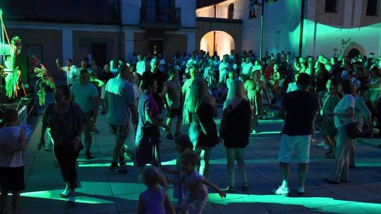 ZEW NATURY. Festiwal Sztuk Naturalnych we Włodawie 2025 - Konkurs kulinarny, Dr Gree, Nicponie i DJ Positivo [GALERIA ZDJĘĆ]