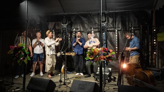 ZEW NATURY. Festiwal Sztuk Naturalnych we Włodawie 2025 - Konkurs kulinarny, Dr Gree, Nicponie i DJ Positivo [GALERIA ZDJĘĆ]