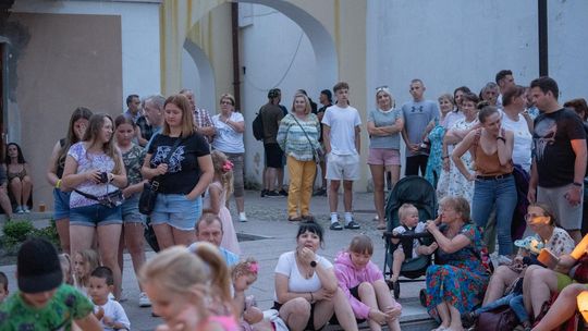 ZEW NATURY. Festiwal Sztuk Naturalnych we Włodawie 2025 - Konkurs kulinarny, Dr Gree, Nicponie i DJ Positivo [GALERIA ZDJĘĆ]