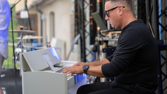 ZEW NATURY. Festiwal Sztuk Naturalnych we Włodawie 2025 - Konkurs kulinarny, Dr Gree, Nicponie i DJ Positivo [GALERIA ZDJĘĆ]