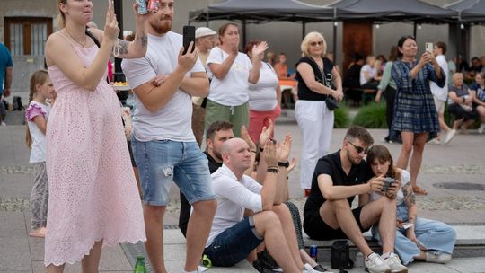 ZEW NATURY. Festiwal Sztuk Naturalnych we Włodawie 2025 - Konkurs kulinarny, Dr Gree, Nicponie i DJ Positivo [GALERIA ZDJĘĆ]