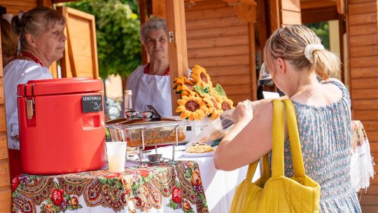 ZEW NATURY. Festiwal Sztuk Naturalnych we Włodawie 2025 - Konkurs kulinarny, Dr Gree, Nicponie i DJ Positivo [GALERIA ZDJĘĆ]