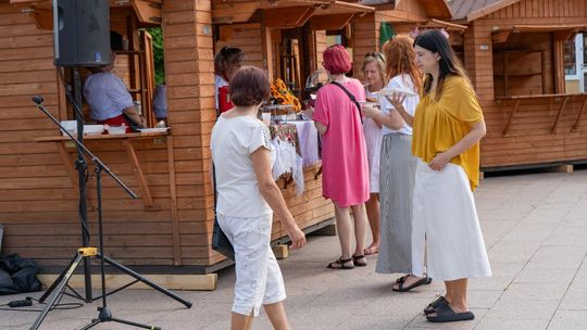 ZEW NATURY. Festiwal Sztuk Naturalnych we Włodawie 2025 - Konkurs kulinarny, Dr Gree, Nicponie i DJ Positivo [GALERIA ZDJĘĆ]