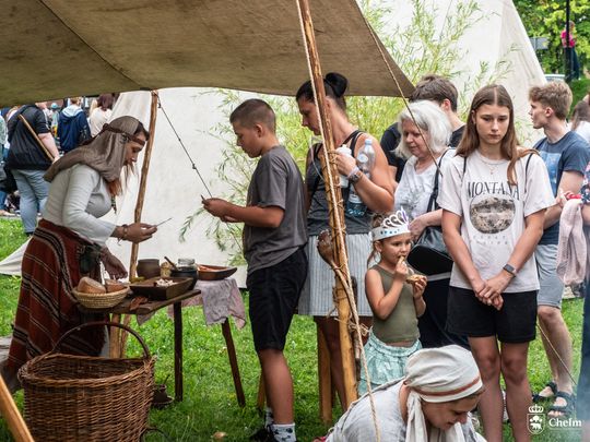 Chełm. Piknik historyczny z Bolesławem Chrobrym "Pierwszy w koronie” [GALERIA ZDJĘĆ]
