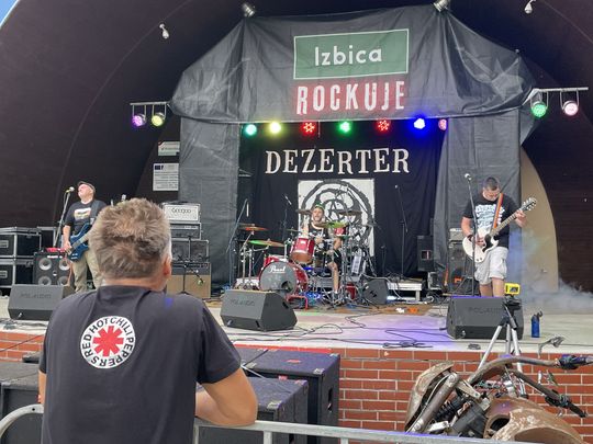 W Izbicy królował punkrock! Kolejna edycja festiwalu Izbica Rockuje [GALERIA ZDJĘĆ]