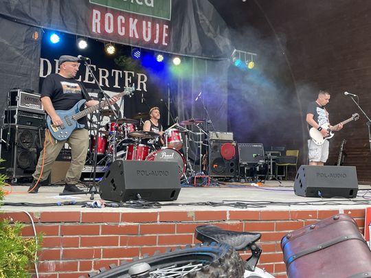 W Izbicy królował punkrock! Kolejna edycja festiwalu Izbica Rockuje [GALERIA ZDJĘĆ]