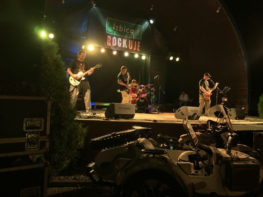 W Izbicy królował punkrock! Kolejna edycja festiwalu Izbica Rockuje [GALERIA ZDJĘĆ]