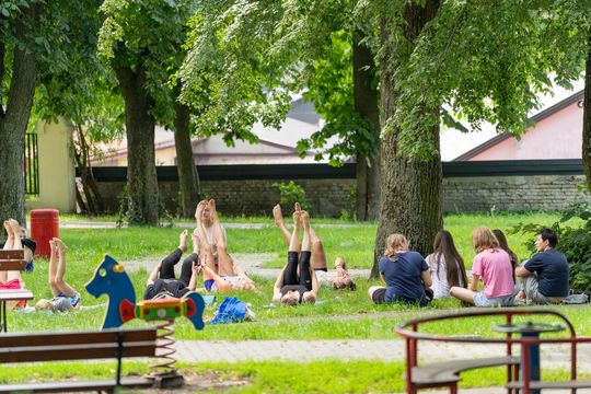 ZEW NATURY. Festiwal Sztuk Naturalnych we Włodawie 2025 - Konkurs kulinarny, Dr Gree, Nicponie i DJ Positivo [GALERIA ZDJĘĆ]