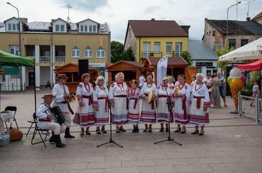 ZEW NATURY. Festiwal Sztuk Naturalnych we Włodawie 2025 - Konkurs kulinarny, Dr Gree, Nicponie i DJ Positivo [GALERIA ZDJĘĆ]