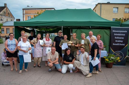 ZEW NATURY. Festiwal Sztuk Naturalnych we Włodawie 2025 - Konkurs kulinarny, Dr Gree, Nicponie i DJ Positivo [GALERIA ZDJĘĆ]