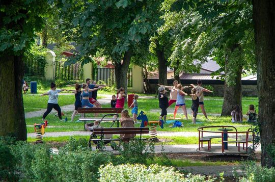 ZEW NATURY. Festiwal Sztuk Naturalnych we Włodawie 2025 - Konkurs kulinarny, Dr Gree, Nicponie i DJ Positivo [GALERIA ZDJĘĆ]