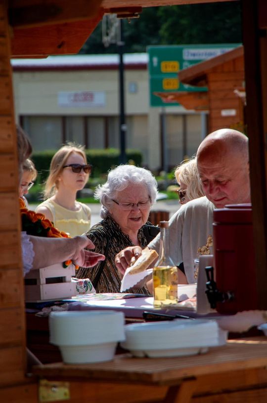 ZEW NATURY. Festiwal Sztuk Naturalnych we Włodawie 2025 - Konkurs kulinarny, Dr Gree, Nicponie i DJ Positivo [GALERIA ZDJĘĆ]