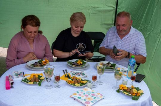 ZEW NATURY. Festiwal Sztuk Naturalnych we Włodawie 2025 - Konkurs kulinarny, Dr Gree, Nicponie i DJ Positivo [GALERIA ZDJĘĆ]