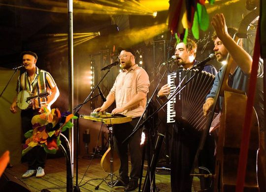 ZEW NATURY. Festiwal Sztuk Naturalnych we Włodawie 2025 - Konkurs kulinarny, Dr Gree, Nicponie i DJ Positivo [GALERIA ZDJĘĆ]