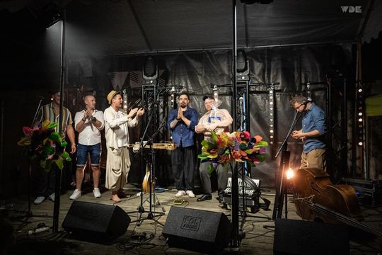 ZEW NATURY. Festiwal Sztuk Naturalnych we Włodawie 2025 - Konkurs kulinarny, Dr Gree, Nicponie i DJ Positivo [GALERIA ZDJĘĆ]