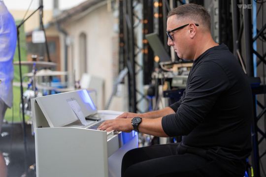 ZEW NATURY. Festiwal Sztuk Naturalnych we Włodawie 2025 - Konkurs kulinarny, Dr Gree, Nicponie i DJ Positivo [GALERIA ZDJĘĆ]