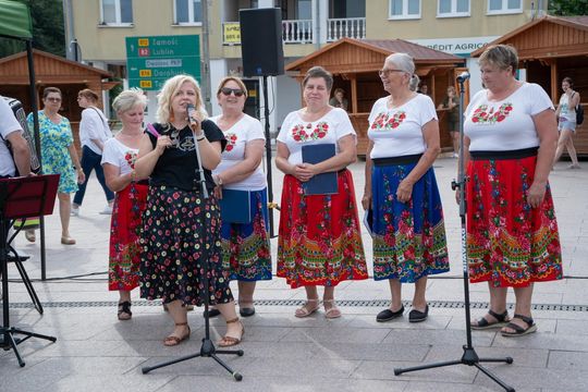 ZEW NATURY. Festiwal Sztuk Naturalnych we Włodawie 2025 - Konkurs kulinarny, Dr Gree, Nicponie i DJ Positivo [GALERIA ZDJĘĆ]