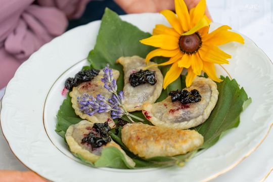 ZEW NATURY. Festiwal Sztuk Naturalnych we Włodawie 2025 - Konkurs kulinarny, Dr Gree, Nicponie i DJ Positivo [GALERIA ZDJĘĆ]