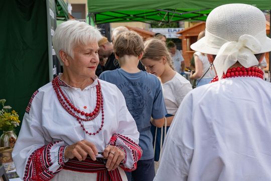 ZEW NATURY. Festiwal Sztuk Naturalnych we Włodawie 2025 - Konkurs kulinarny, Dr Gree, Nicponie i DJ Positivo [GALERIA ZDJĘĆ]