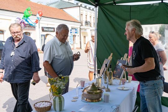 ZEW NATURY. Festiwal Sztuk Naturalnych we Włodawie 2025 - Konkurs kulinarny, Dr Gree, Nicponie i DJ Positivo [GALERIA ZDJĘĆ]