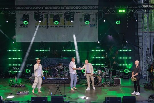 ZEW NATURY. Festiwal Sztuk Naturalnych we Włodawie 2025 - STRIX, NeoKlez, BRAThANKI [GALERIA ZDJĘĆ]