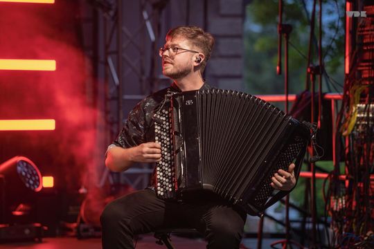 ZEW NATURY. Festiwal Sztuk Naturalnych we Włodawie 2025 - STRIX, NeoKlez, BRAThANKI [GALERIA ZDJĘĆ]