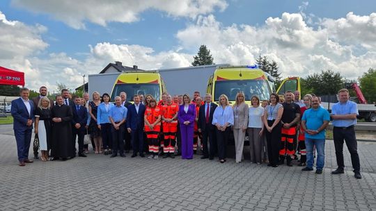 Dwie nowe karetki trafią do Żółkiewki i Włodawy! [ZDJĘCIA]