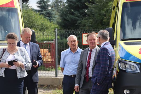 Dwie nowe karetki trafią do Żółkiewki i Włodawy! [ZDJĘCIA]