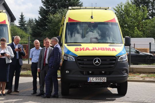 Dwie nowe karetki trafią do Żółkiewki i Włodawy! [ZDJĘCIA]
