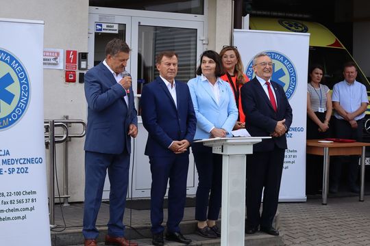 Dwie nowe karetki trafią do Żółkiewki i Włodawy! [ZDJĘCIA]