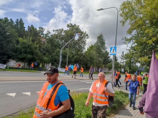 Lubelskie. Kolejarze protestują: "Nie pozwolimy na dalszą bierność rządu" [ZDJĘCIA]